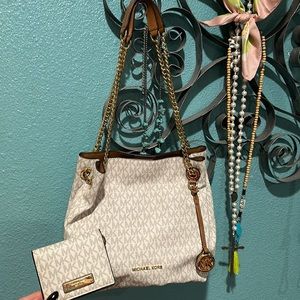 Michael Kors handbag with matching wallet AUTHENTIC